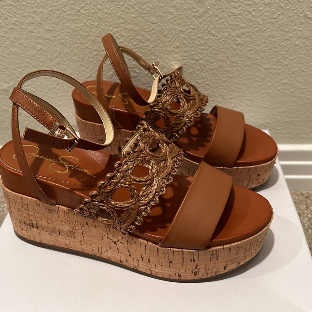 Jessica Simpson Brown Neutral Platform Sandal 7 1/2 M
